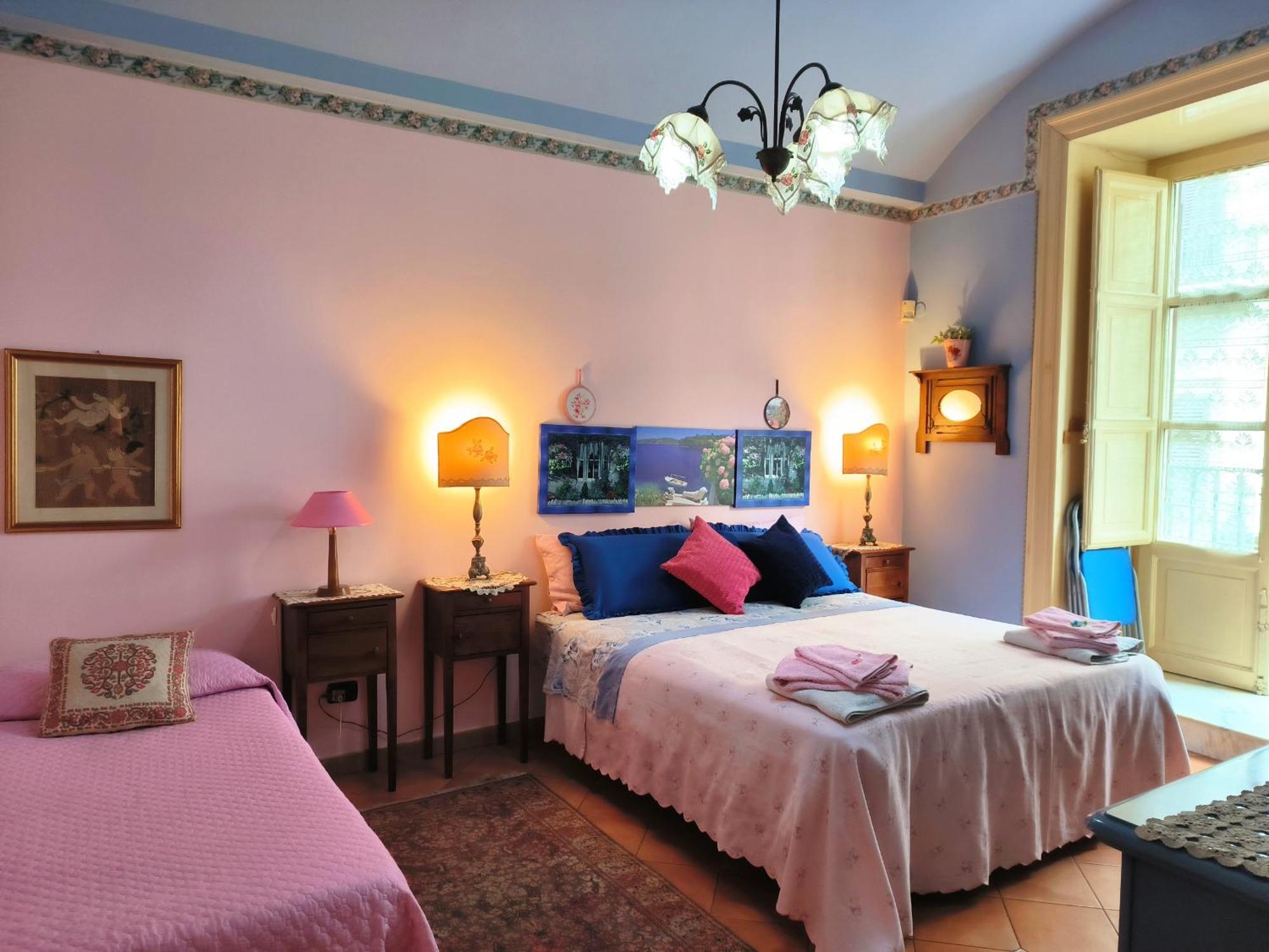 Vittorio Emanuele Rooms Di Prinzi Palermo Exterior photo