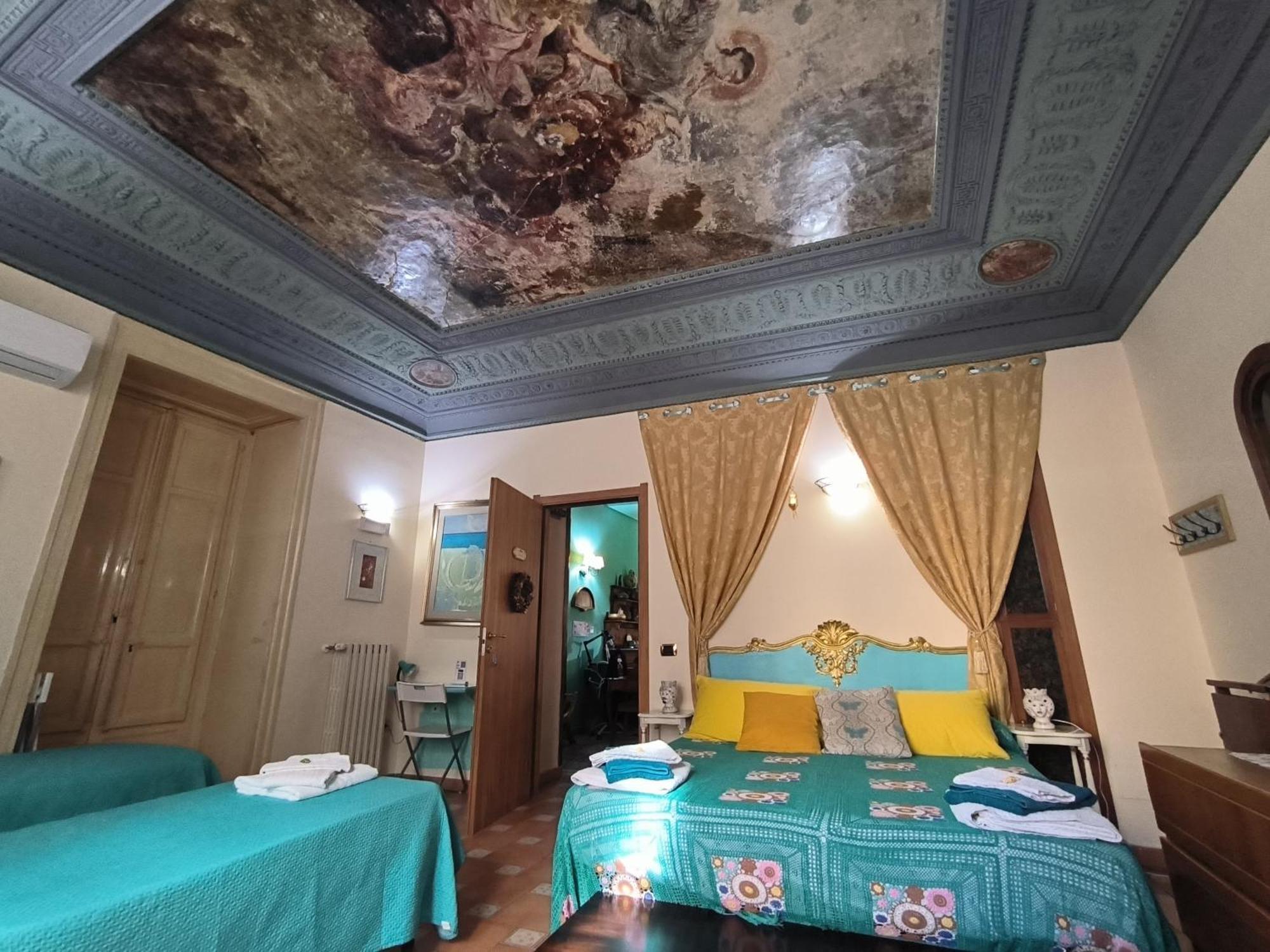 Vittorio Emanuele Rooms Di Prinzi Palermo Room photo